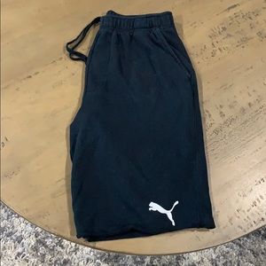Size medium puma shorts
